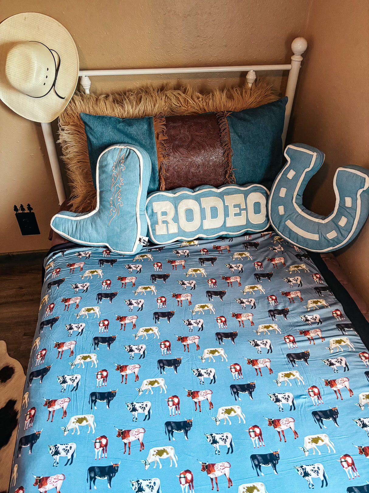 Team Roping Mural Blanket