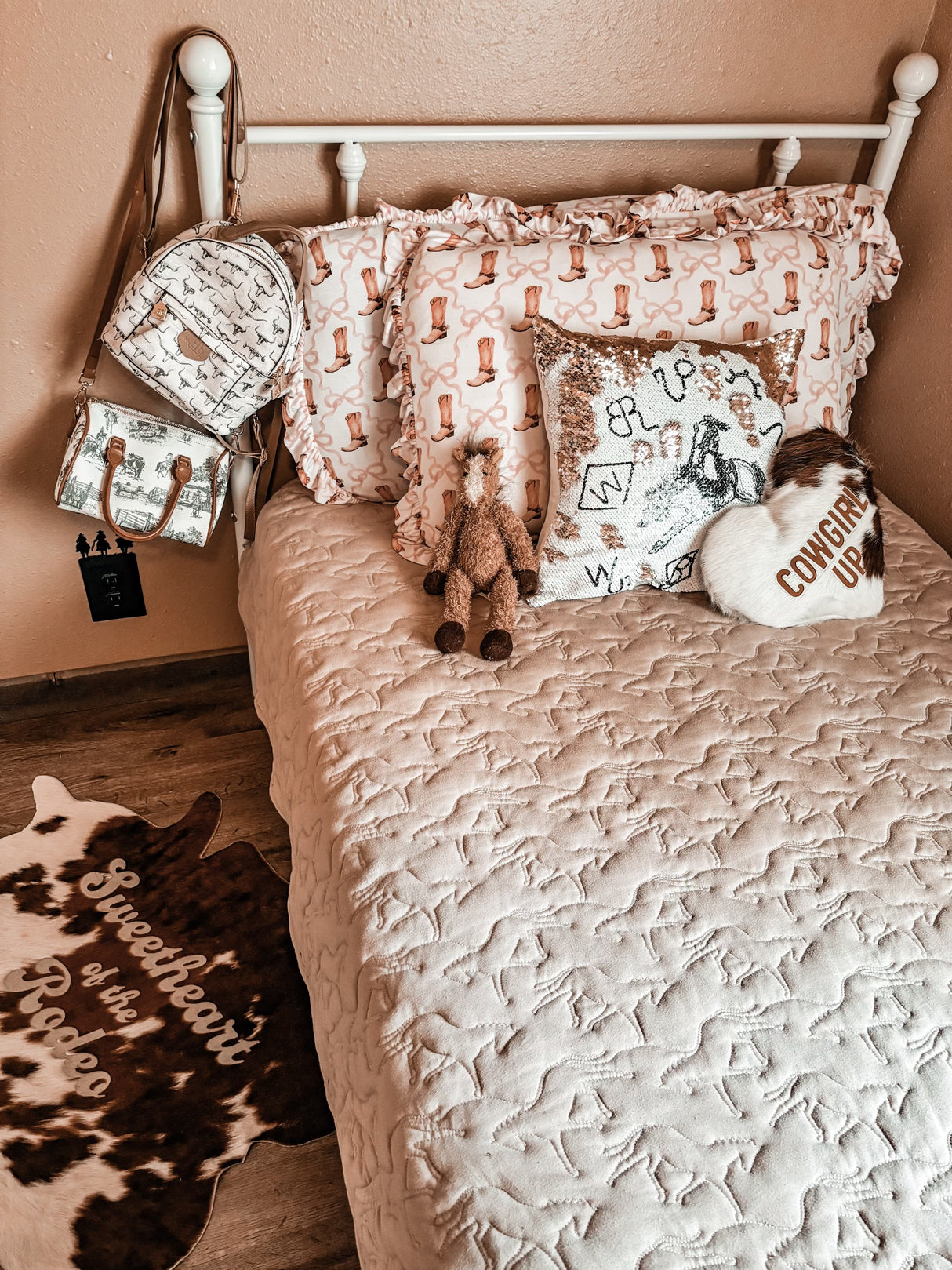 Cowgirl Boots & Bows Pillow Cover