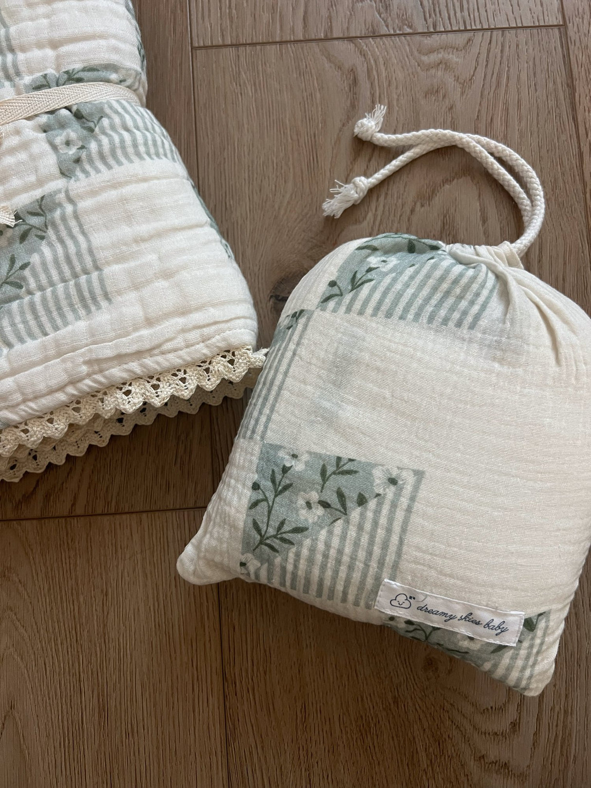 Farmhouse Quilt Crib Sheet