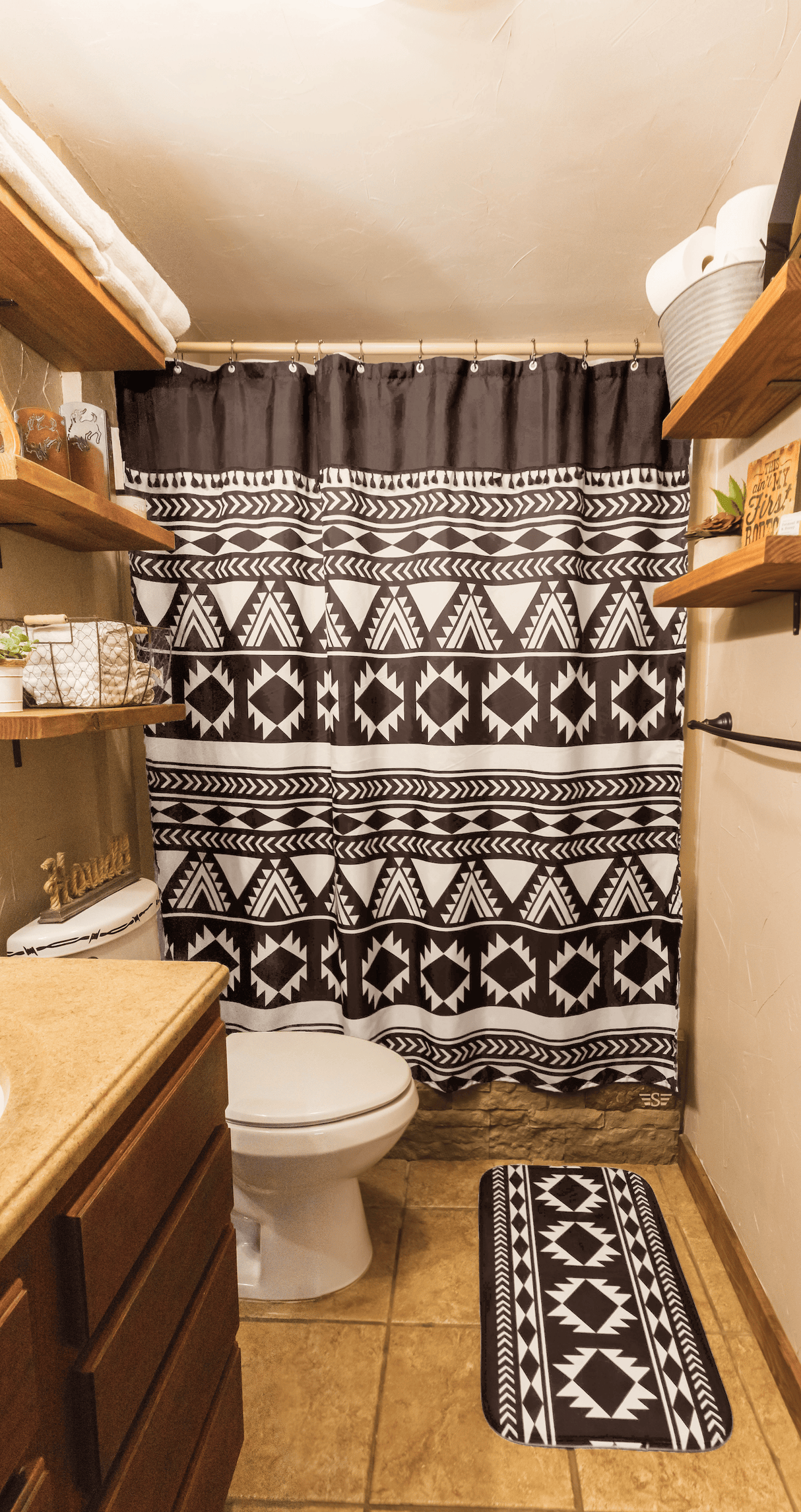WESTERN SHOWER CURTAIN SETS