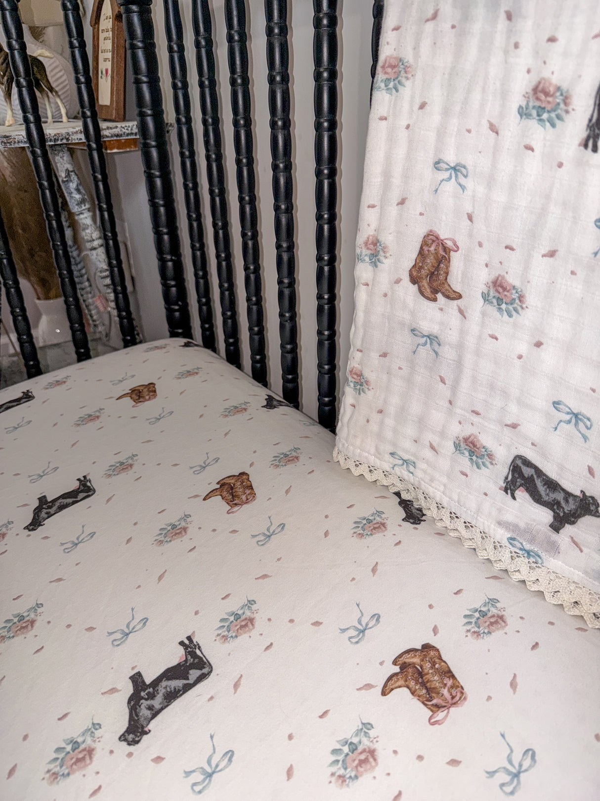 The Blush Angus Crib Sheet | PREORDER